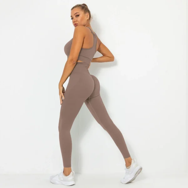 Wholesale Knitting High Waist Yoga Wear Bra Set Sports Gym Activewear Women Workout Seamless Scrunch Butt Lift Gym Fitness Sets - Image 3